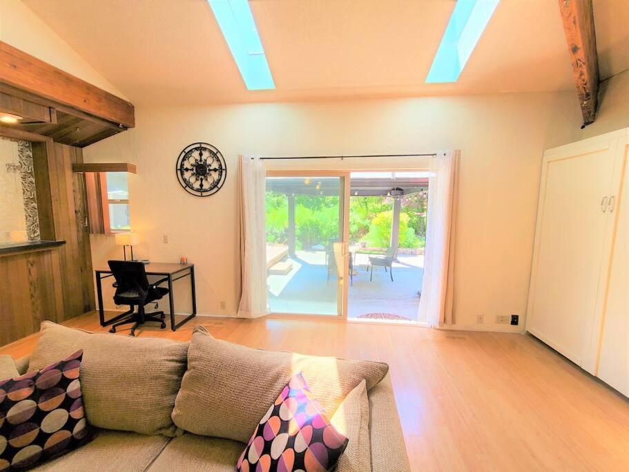 The Hideaway Villa Port Angeles Buitenkant foto